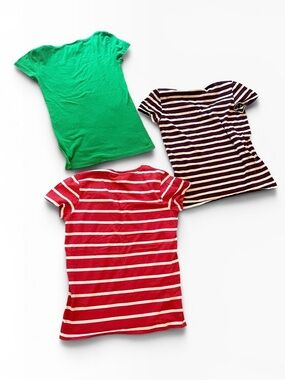 Lot of 3 Ralph Lauren Women’s ' Short Sleeve V-Neck Tee - 2x Small, 1x Medium